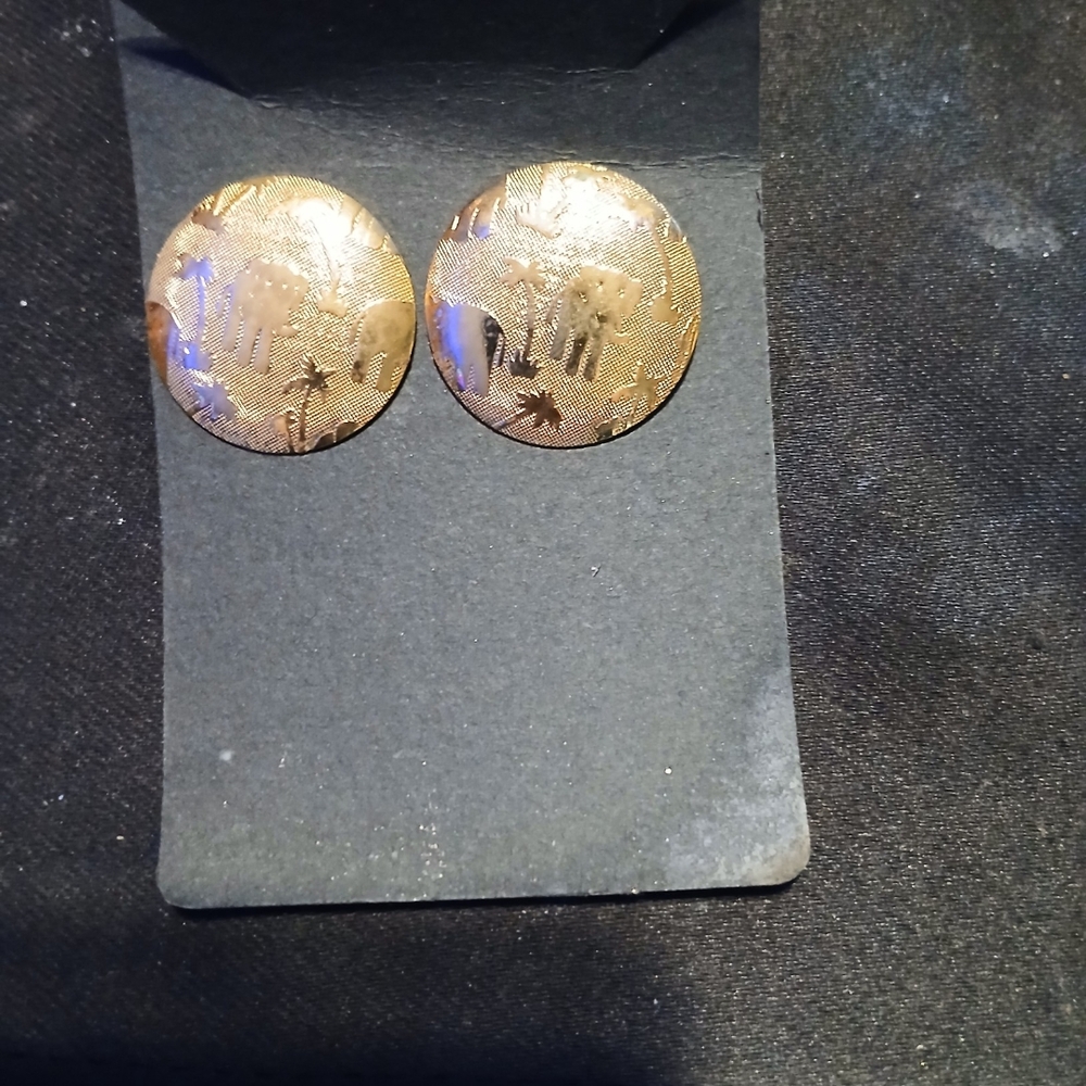 Textured Gold Stud Earrings with Iridescent Sheen
